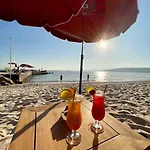 100M Plage Appartement Stella - Coeur Antibes Juan Antibes