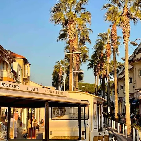 Apartament 100M Plage Appartement Stella - Coeur Antibes Juan *