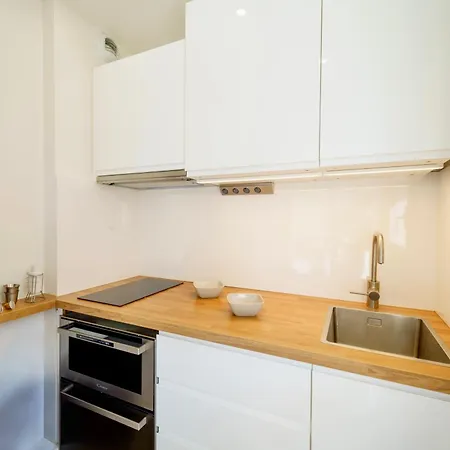 100M Plage Appartement Stella - Coeur Antibes Juan Apartament *